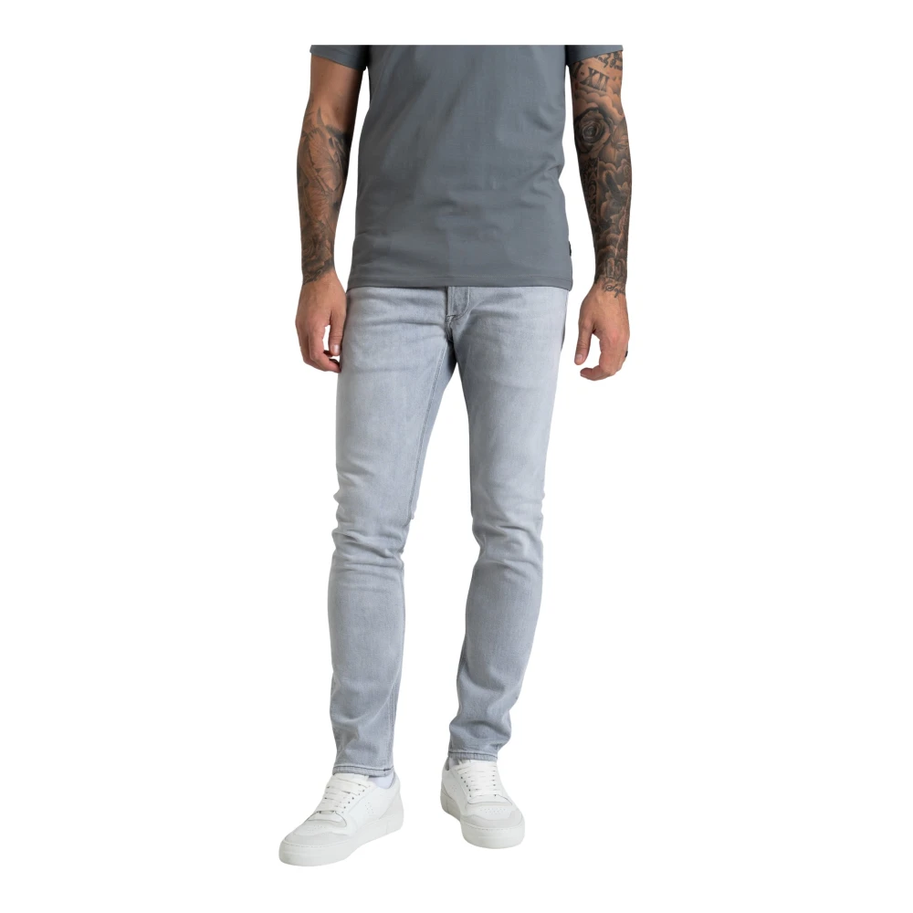Klassische Jeans aus Baumwolle und Elastan